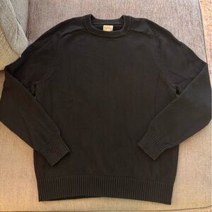 Men’s black J. Crew crewneck sweater